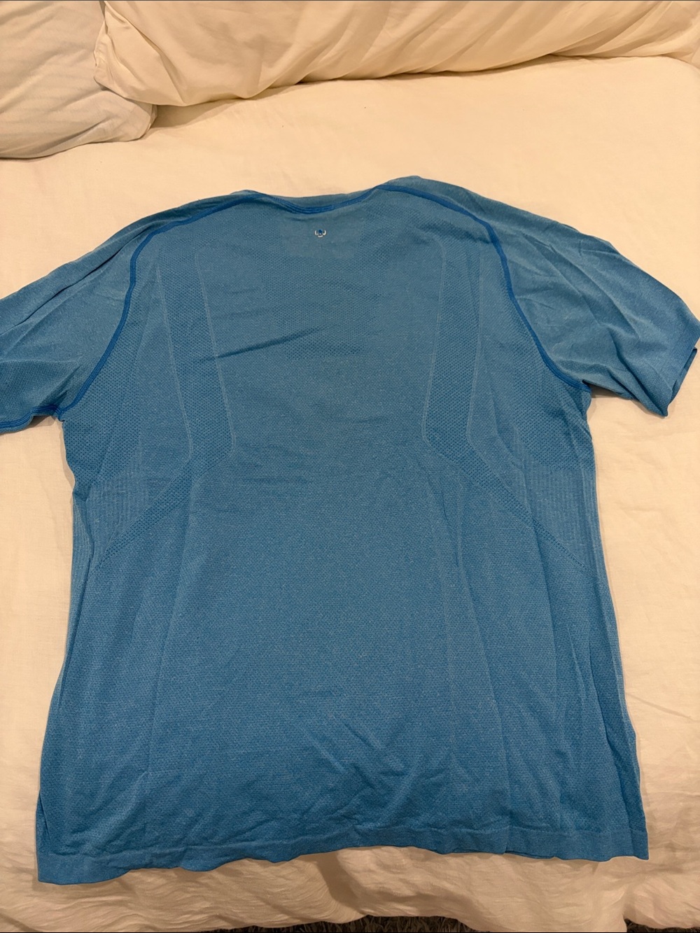 lululemon athletica Men’s Short Sleeve Tech Tee - Blue